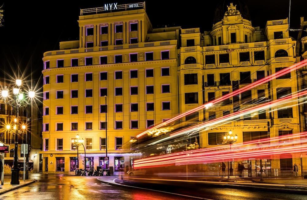 Nyx Hotel Bilbao By Leonardo Hotels Bagian luar foto