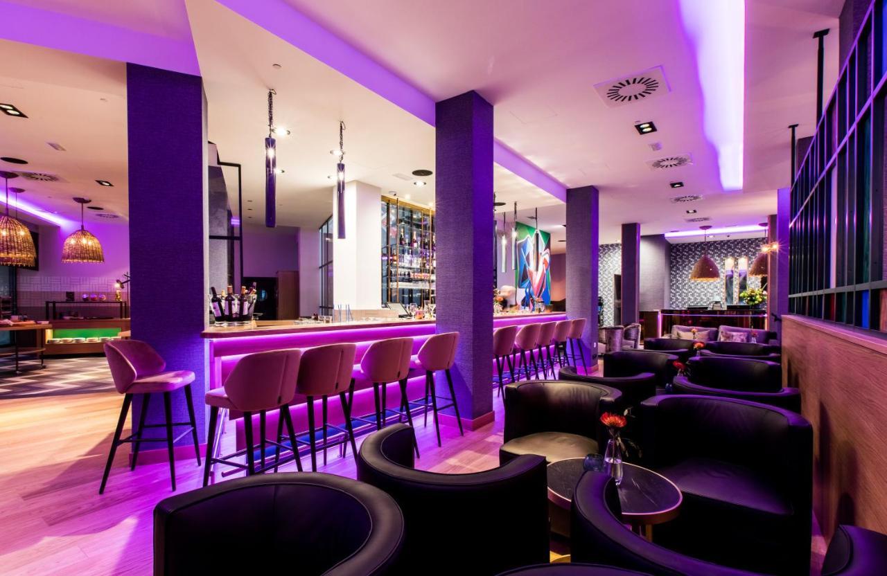 Nyx Hotel Bilbao By Leonardo Hotels Bagian luar foto